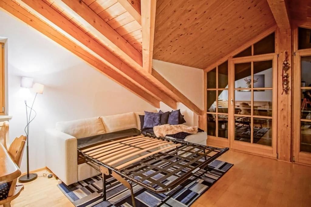 Luxury Living Near Weissensee +Balcony +Netflix ฟุสเซ่น ภายนอก รูปภาพ