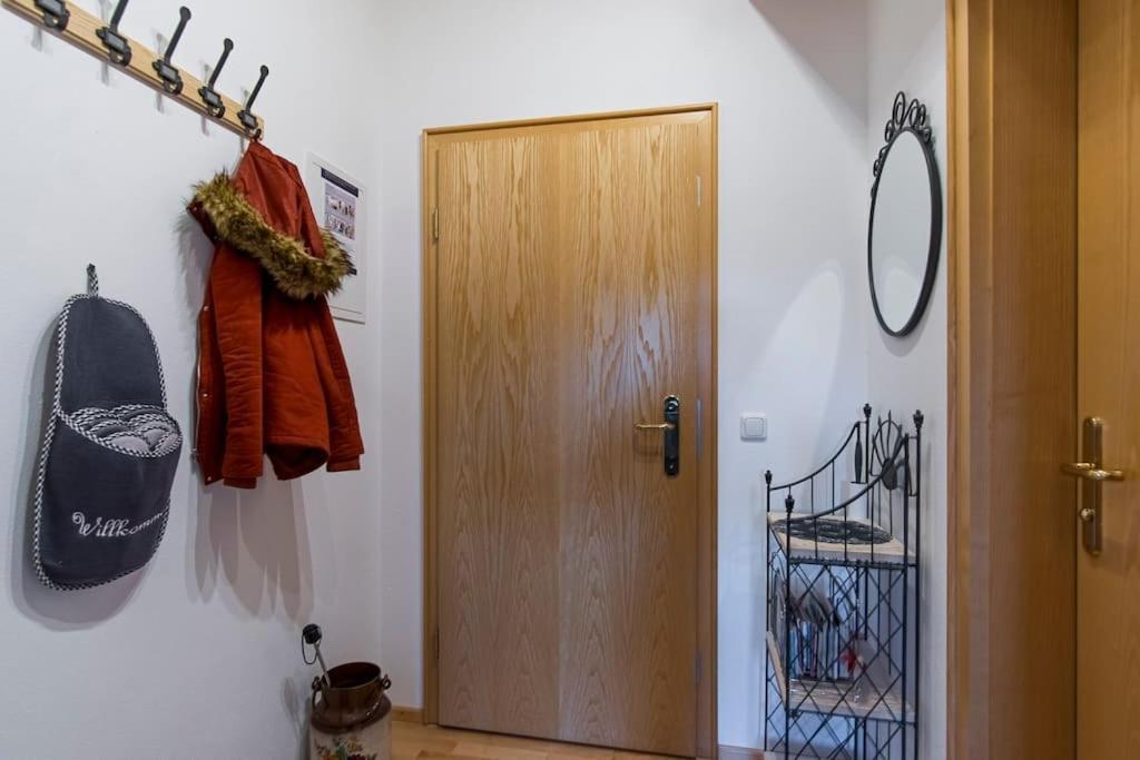 Luxury Living Near Weissensee +Balcony +Netflix ฟุสเซ่น ภายนอก รูปภาพ
